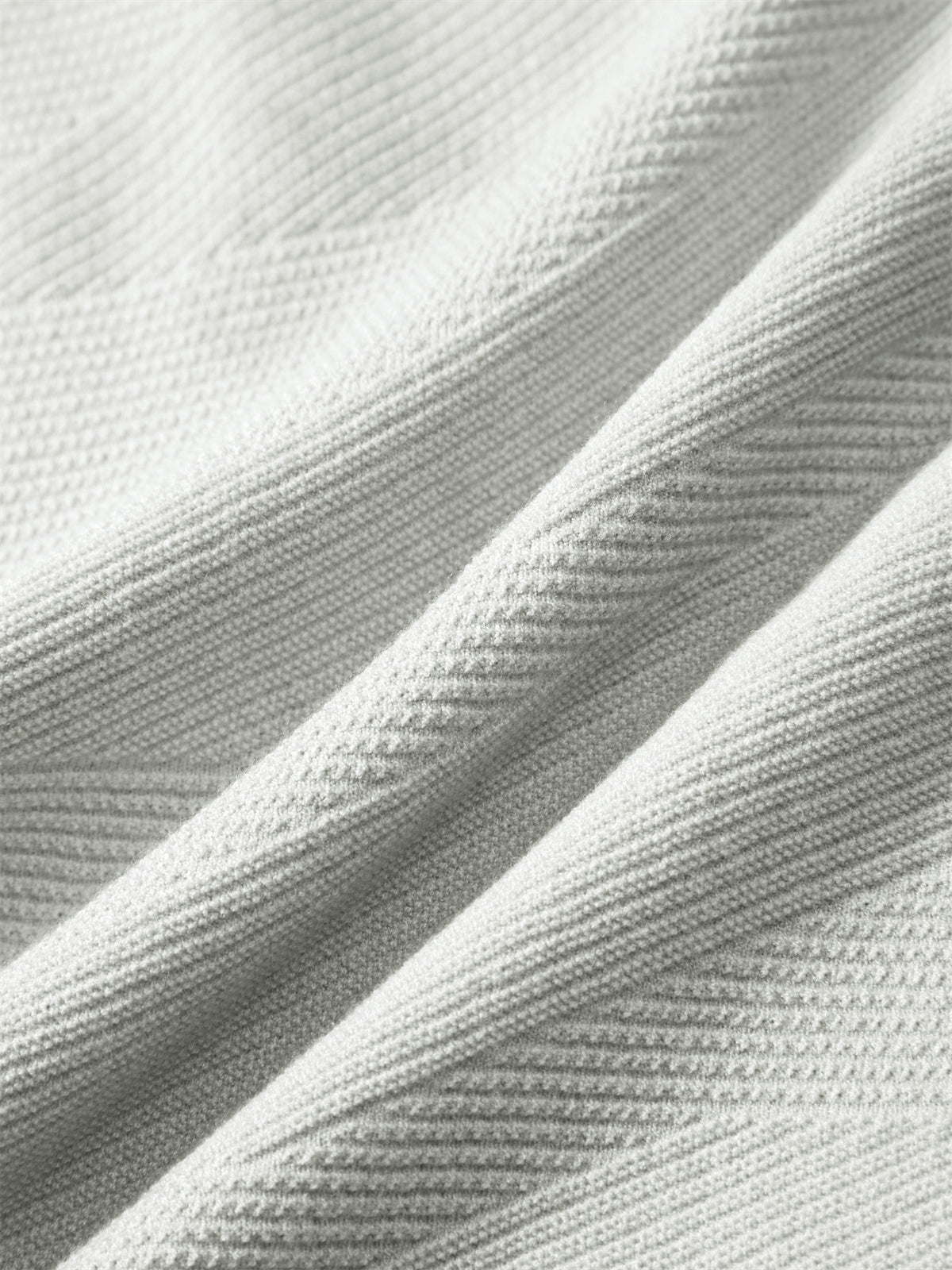 Men's Short-Sleeve Knit T-Shirt with Geometric Jacquard