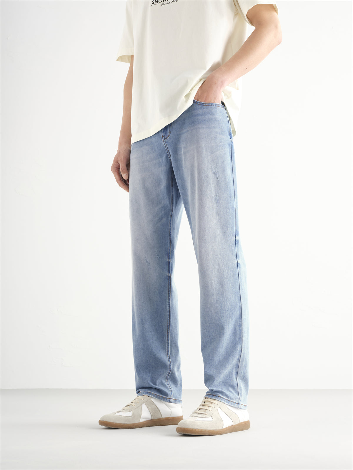 Men's Distressed Cooling Jeans