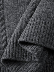 Men's Loose-Fit Cable-Knit Cardigan