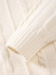 Men's Classic Loose-Fit Cable-Knit Sweater