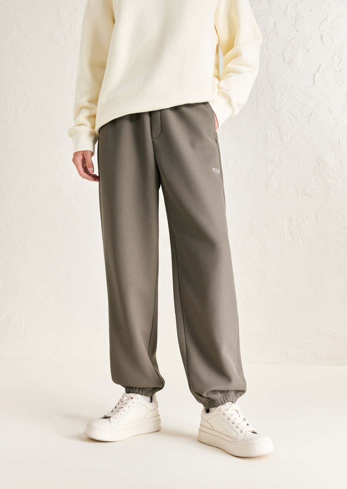 Men's Khaki Drawstring Textured Straight Pants