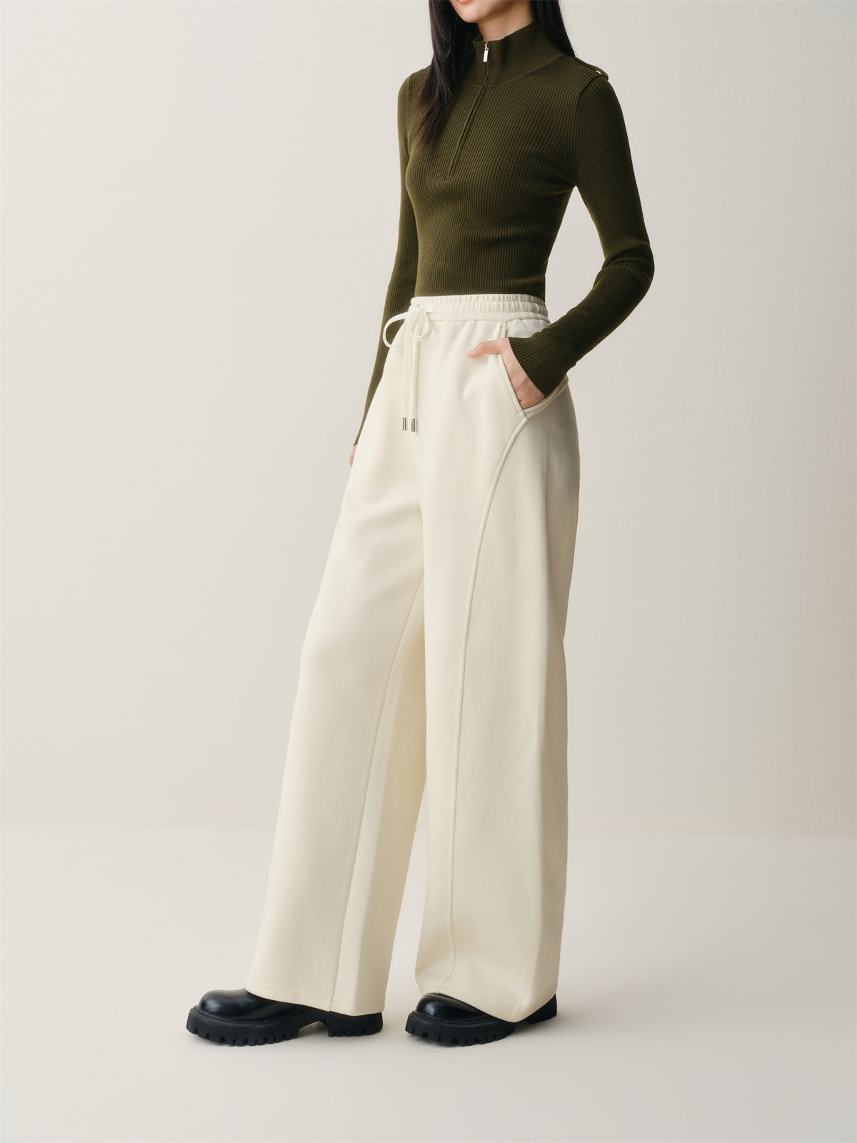 Women's Knit Jogger Pants