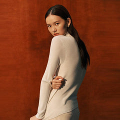 Women's Beige Turtleneck Wool Pullover