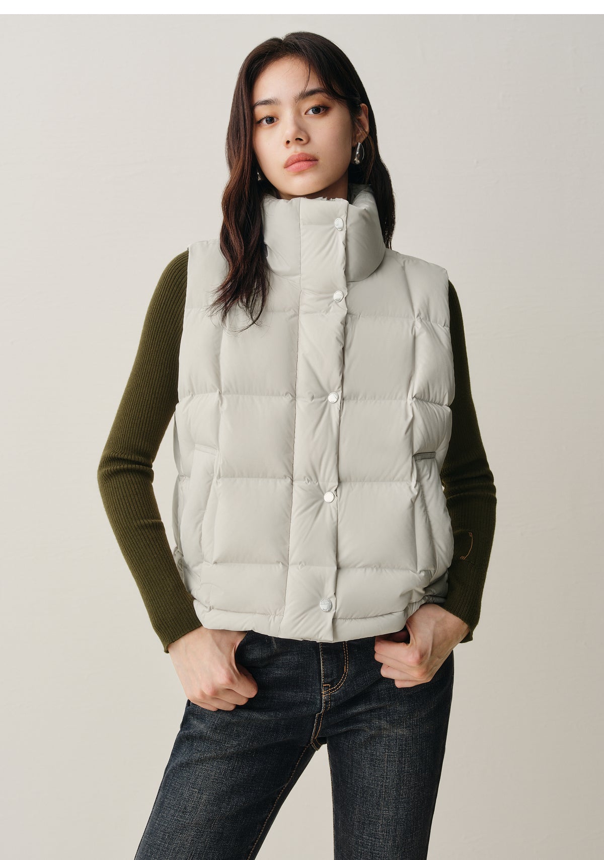 Women's Stand-Collar Down Vest