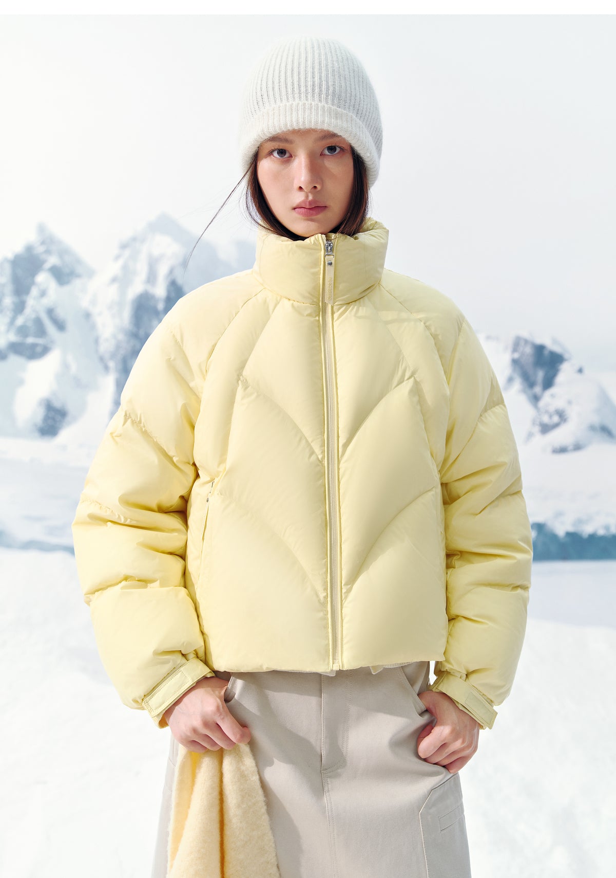 Women's Short Oversized Quilted Down Jacket