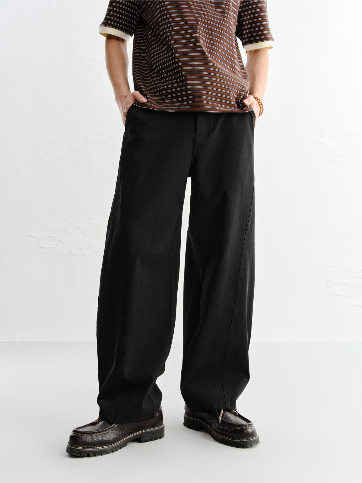 Men's Elastic-Waist Straight-Leg Jeans