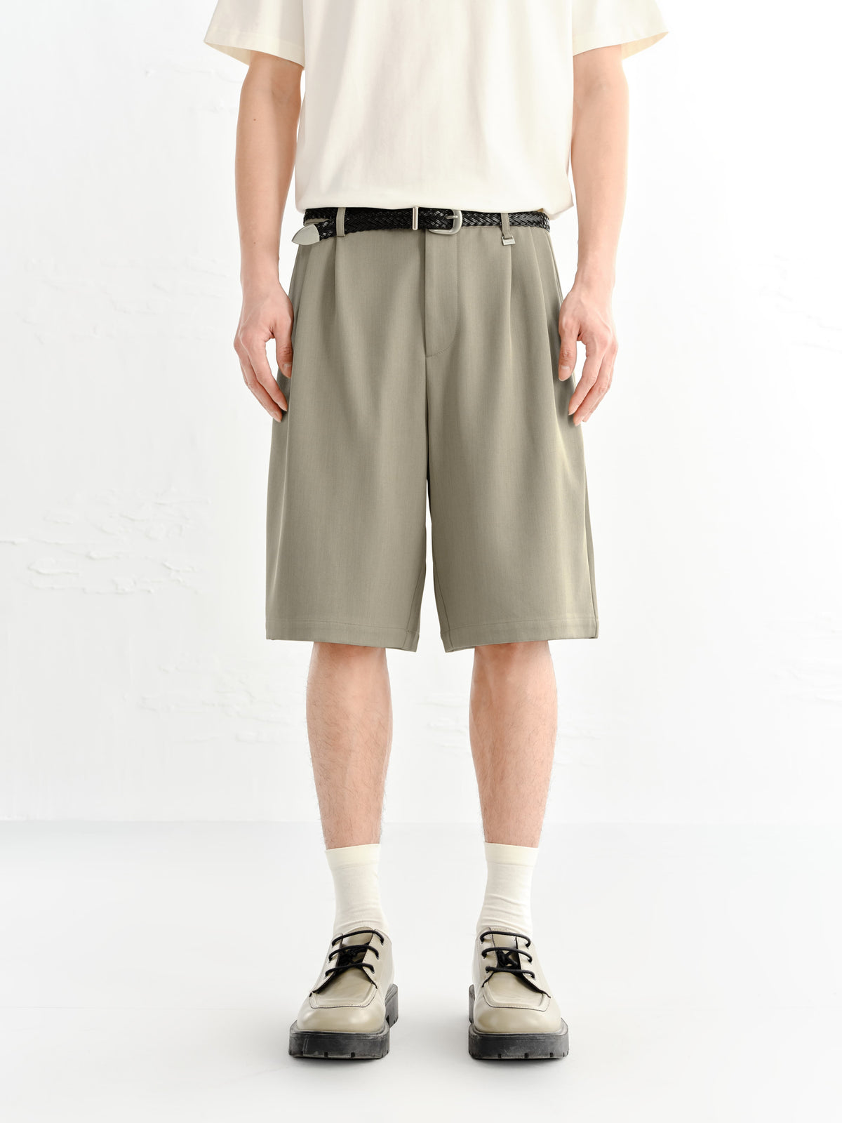 Men's Commute Style Relaxed Fit Shorts