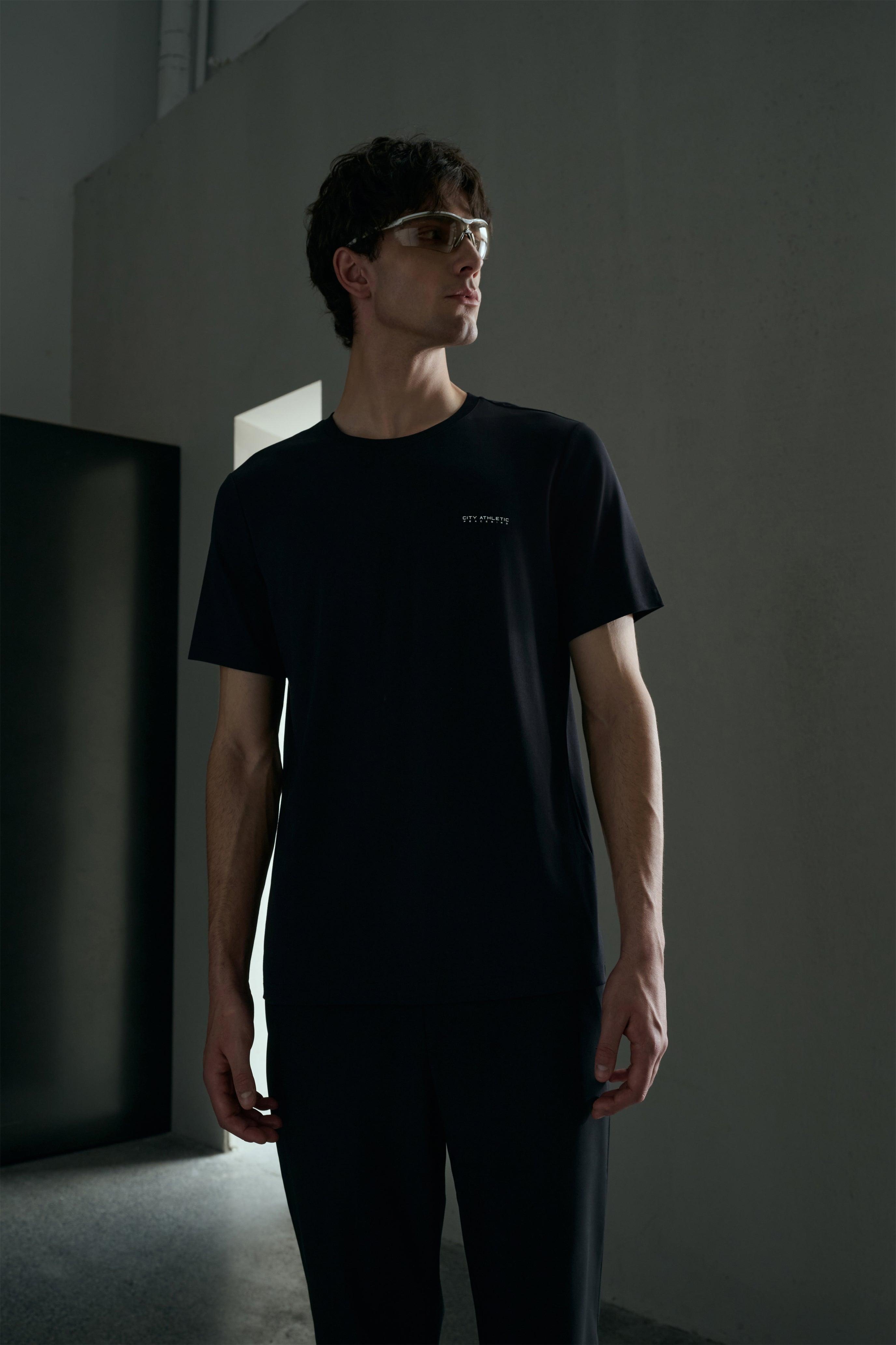 Men's Athletic Tech Slim-Fit Tee