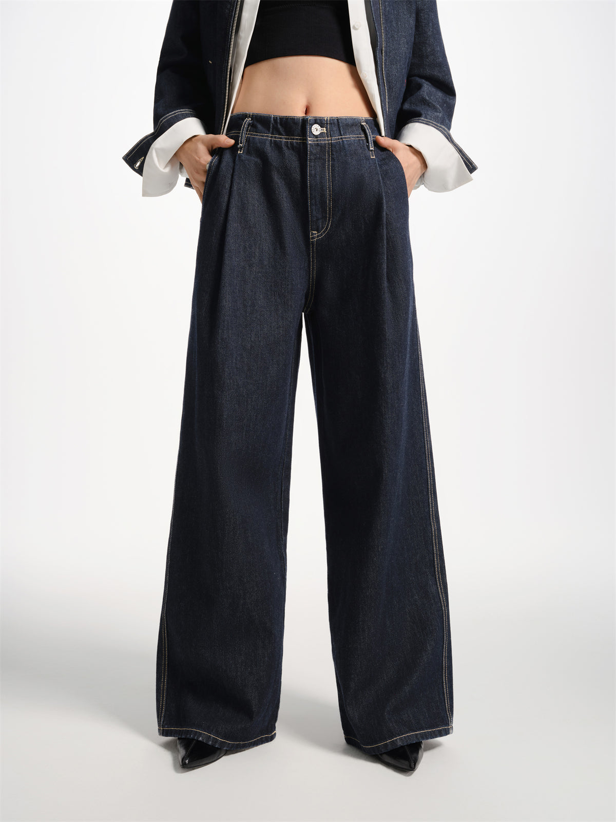 Women's Wide-Leg Jeans with Contrast Leather Patch