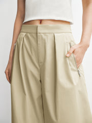 Women's Pleated Oversized Banana Pants