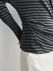 Women's Striped Straight-Neck Long-Sleeve T-Shirt
