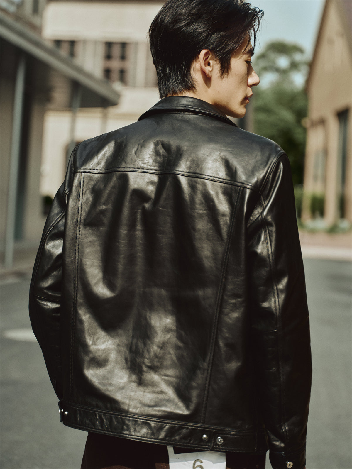 Men's Waxed Slim-Fit Leather Jacket
