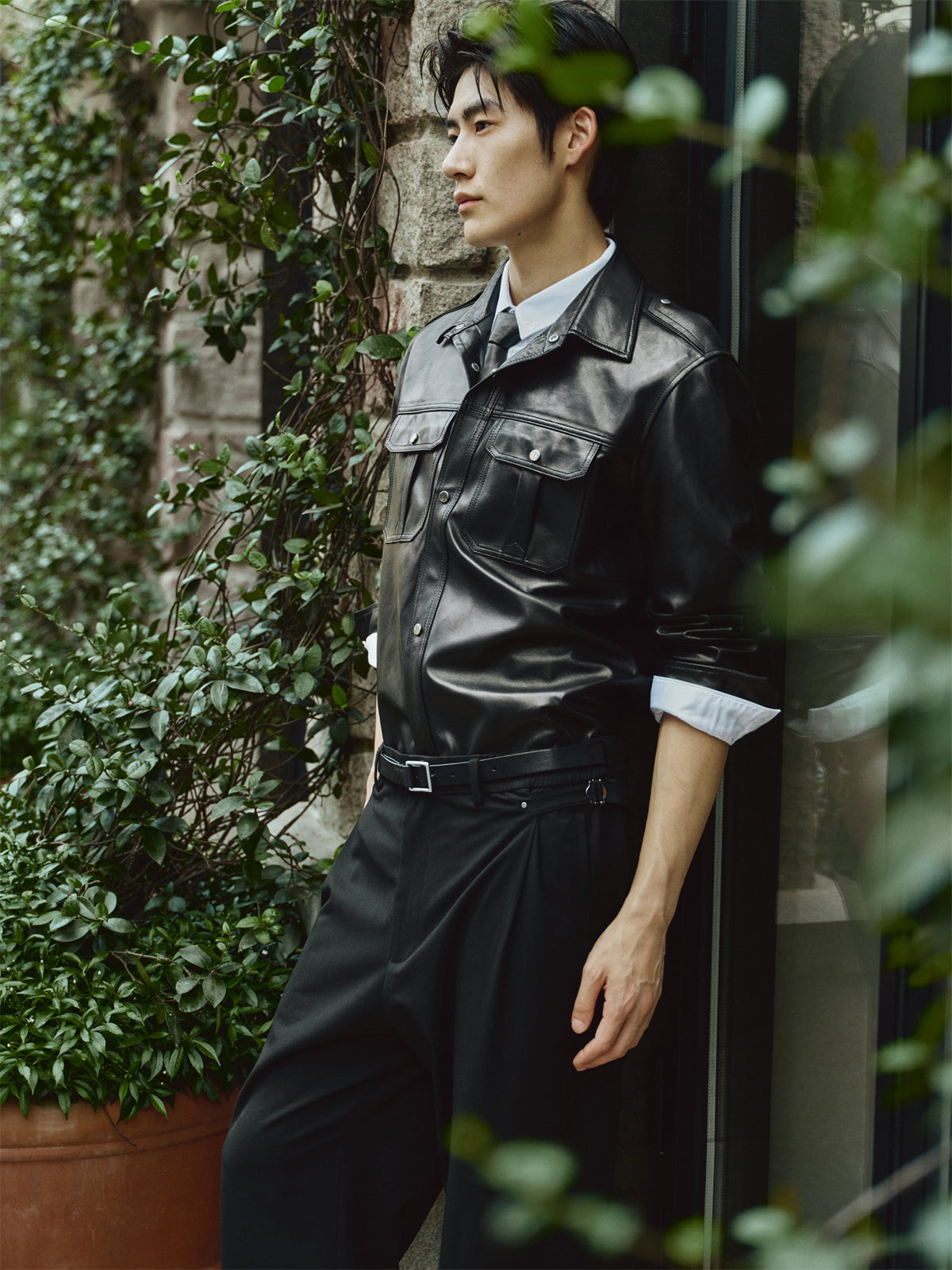 Men's Epaulet Shirt-Style Leather Jacket