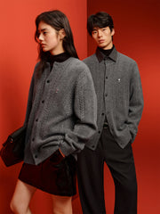 Men's Loose-Fit Cable-Knit Cardigan