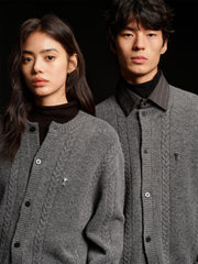 Men's Loose-Fit Cable-Knit Cardigan