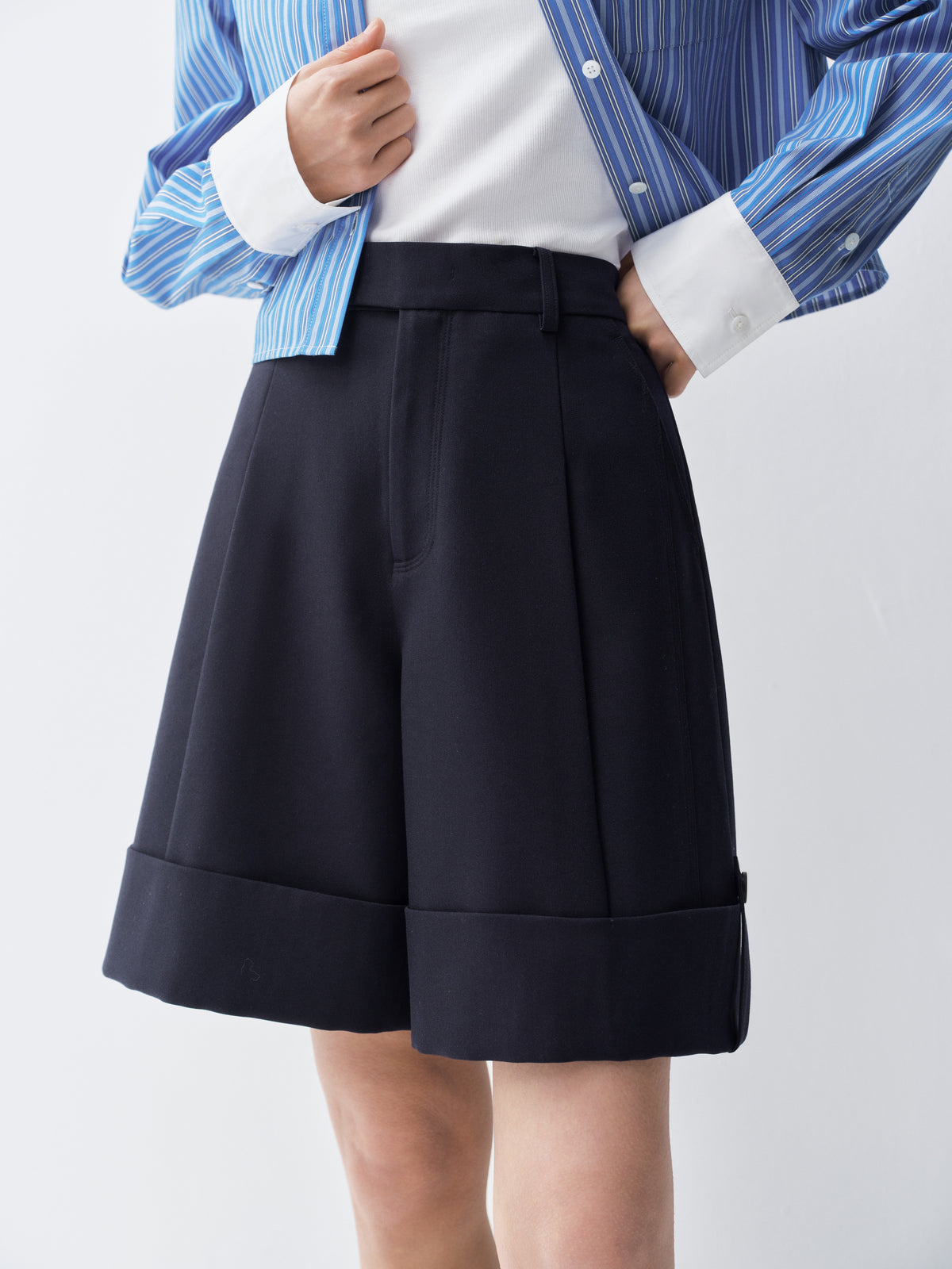 Women's High-Waist Shorts with Rolled Hem