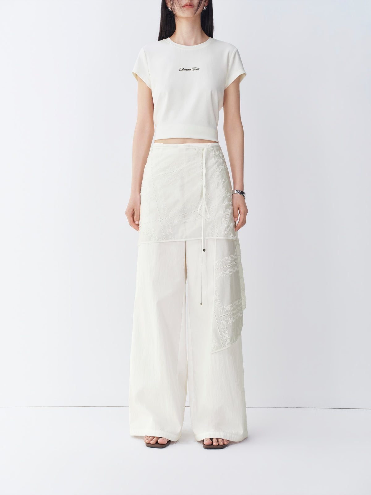 Women's straight-leg pants with Detachable skirt extender