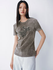 Women's velvet graffiti print regular shoulder T-shirt