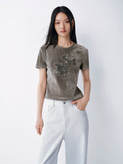 Women's velvet graffiti print regular shoulder T-shirt