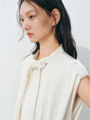 Women's  commuter-style sleevelessdress