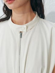 Women's  commuter-style sleevelessdress