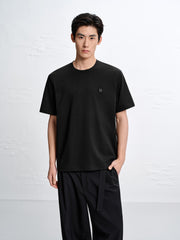 Men's Minimal Solid T-Shirt with Patch Detail