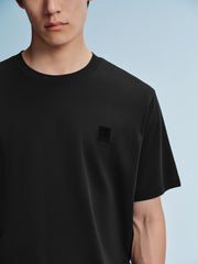 Men's Minimal Solid T-Shirt with Patch Detail