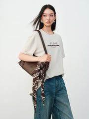 Women's Casual Contrast-Color Embroidered  T-Shirt