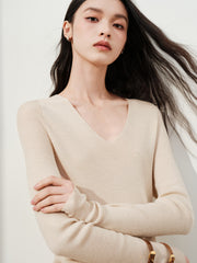 Women's Elegant V-Neck Acetate-Wool Knit Pullover