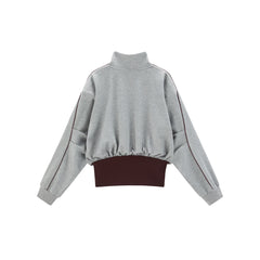 Women's Fitted Waist Cropped Sweatshirt