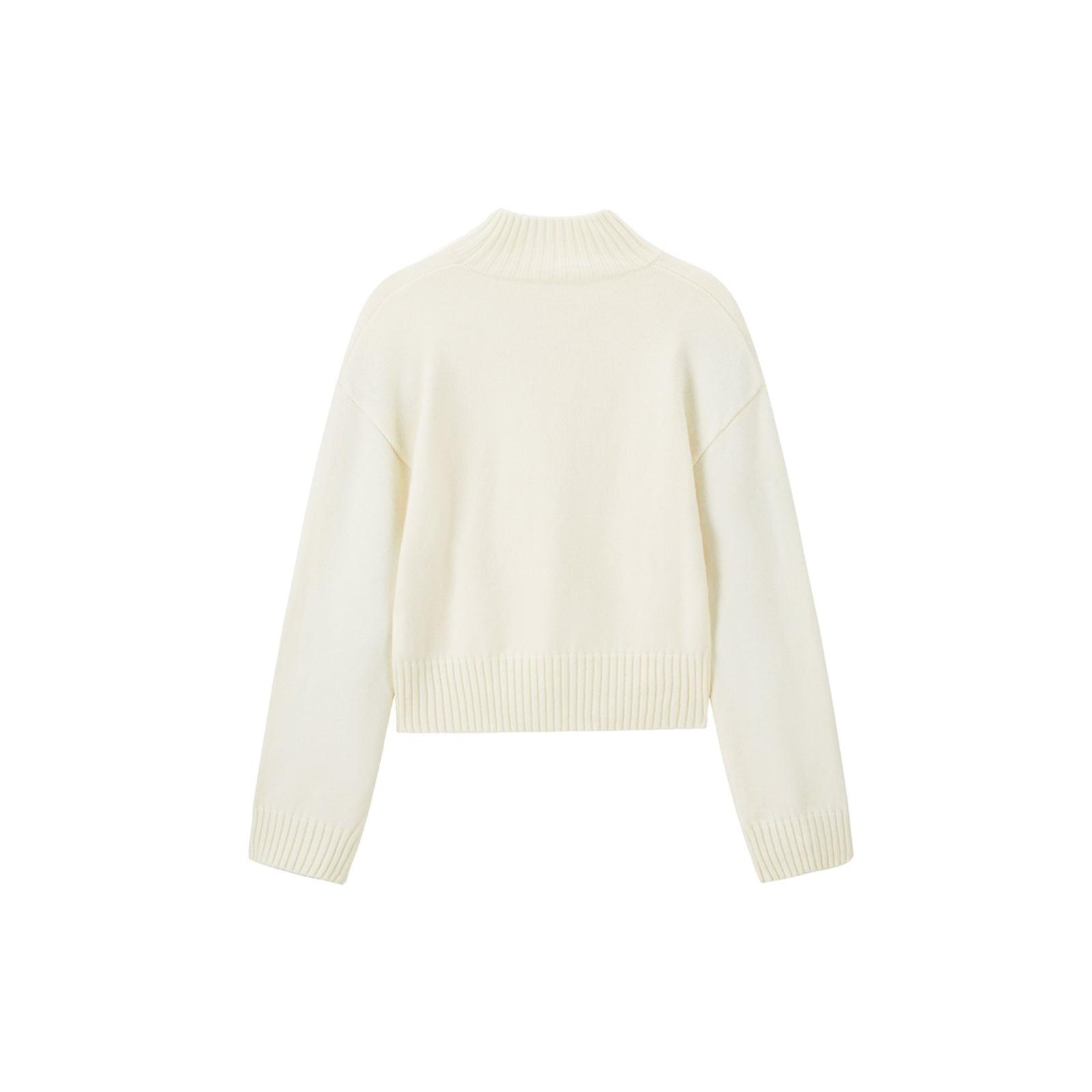 Women's Mock Neck Embroideried Pullover