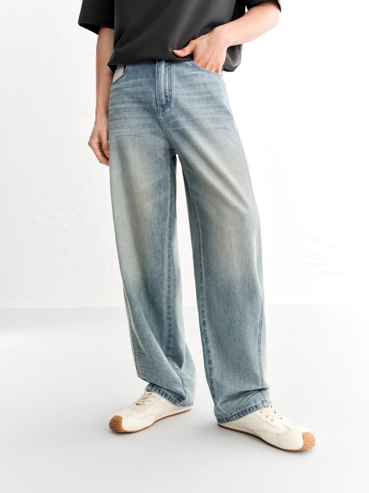 Men's casual loose jeans