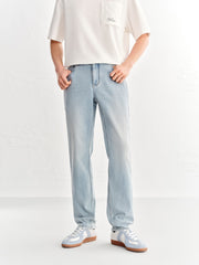 Men's casual slim-fit jeans