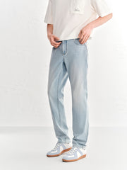 Men's casual slim-fit jeans