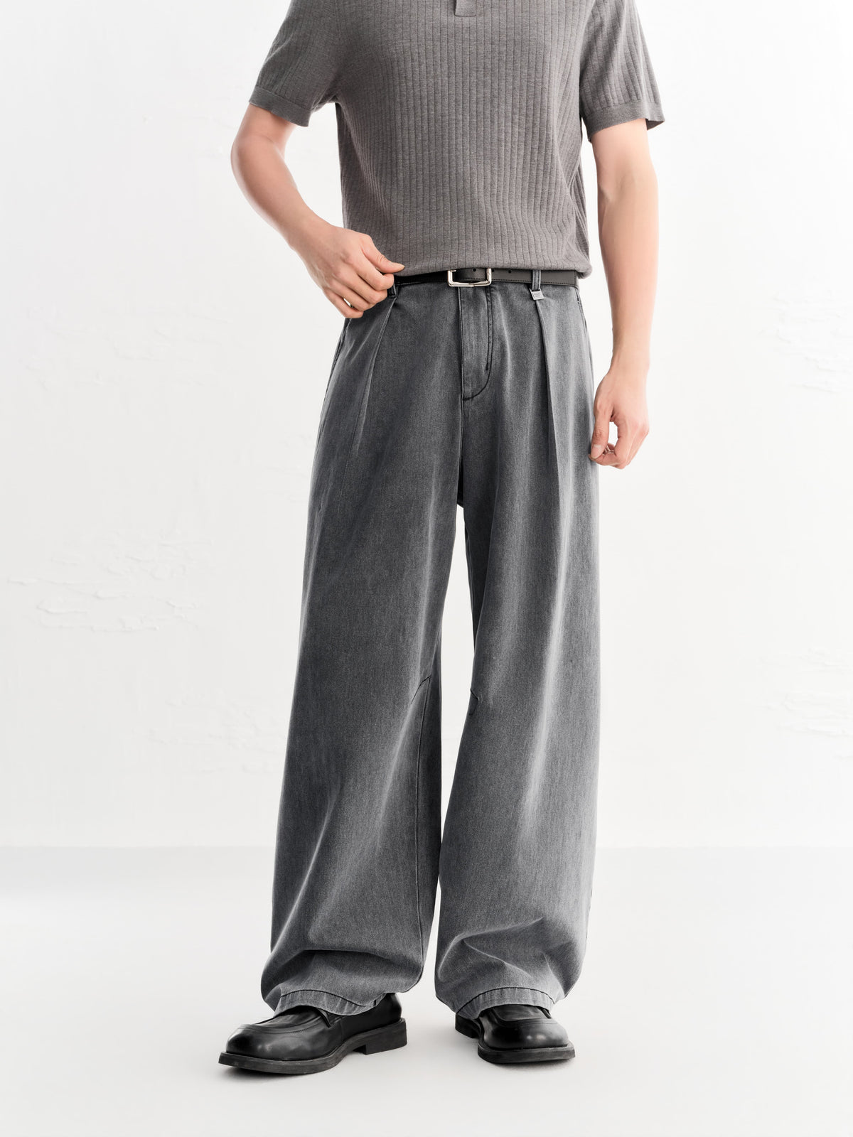 Men's casual vintage loose jeans