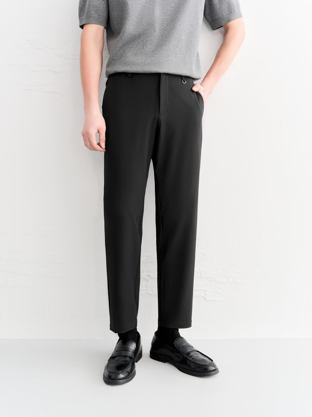Men's Casual Stretch Black Cropped Pants