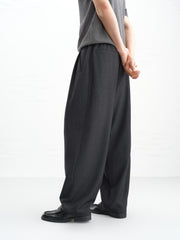 Men's Loose-Fit Tapered Pants