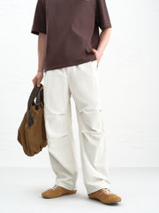Men's Pleated Straight-Leg Cargo Pants