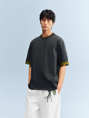 Men's Loose-Fit Contrast T-Shirt