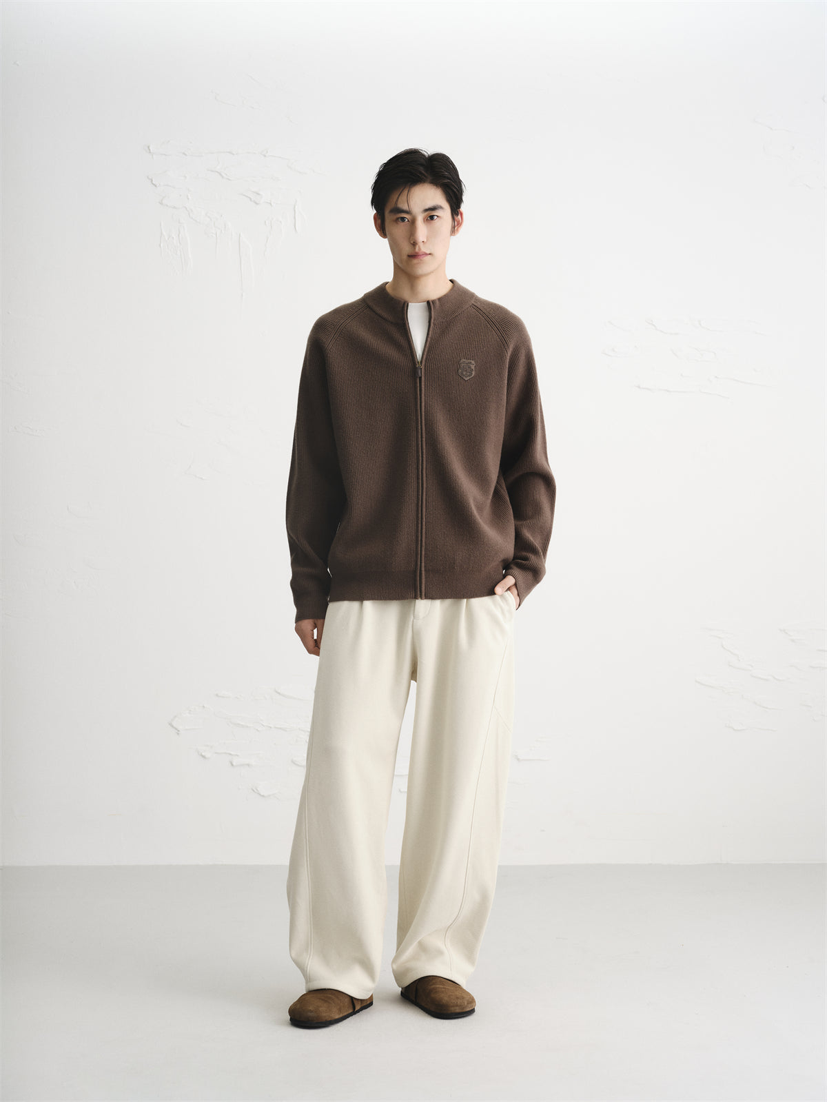 Men's Beige Textured Wide-Leg Sweatpants