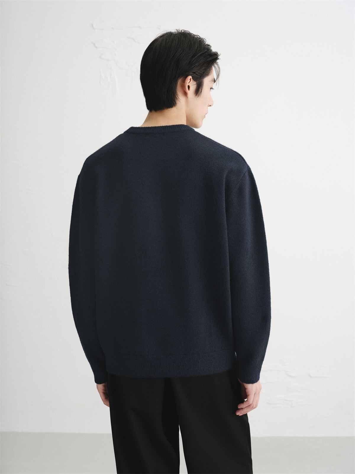 Men's Relaxed Fit Textured Jacquard Sweater