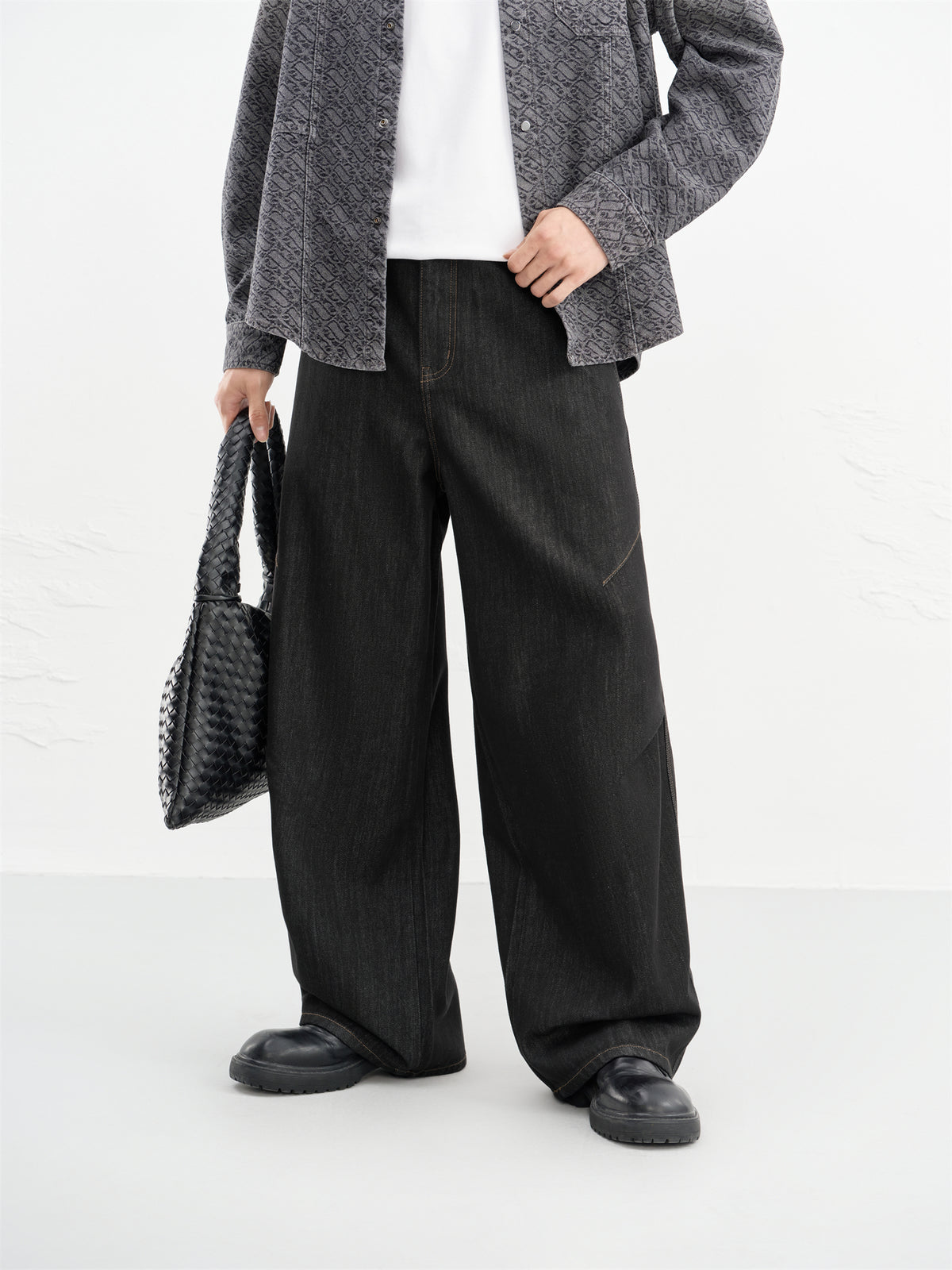 Men's Oversized Pleated Jeans