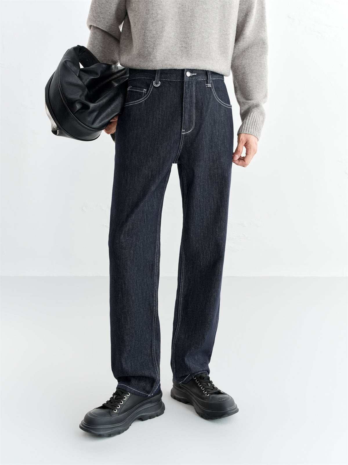Men's Contrast-Stitch Straight Jeans with Fleece Lining