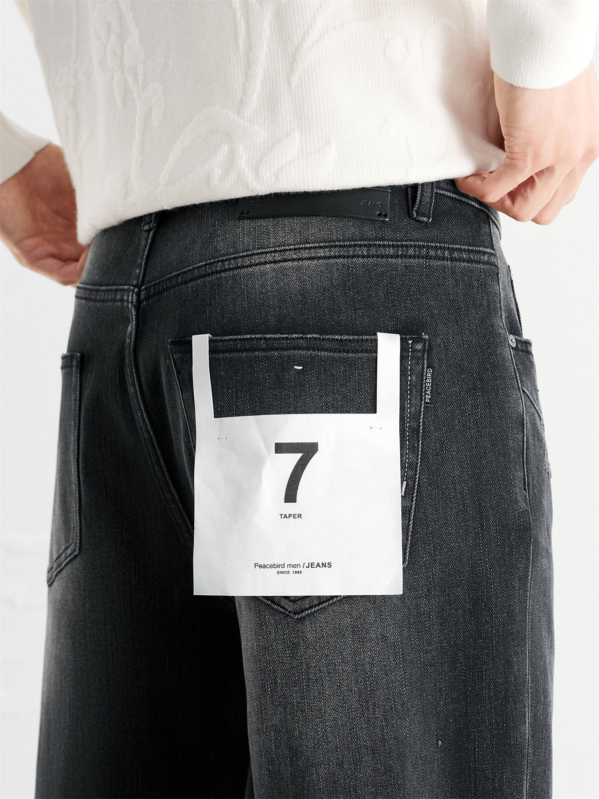 Men's Vintage Gradient Wash Tapered Jeans