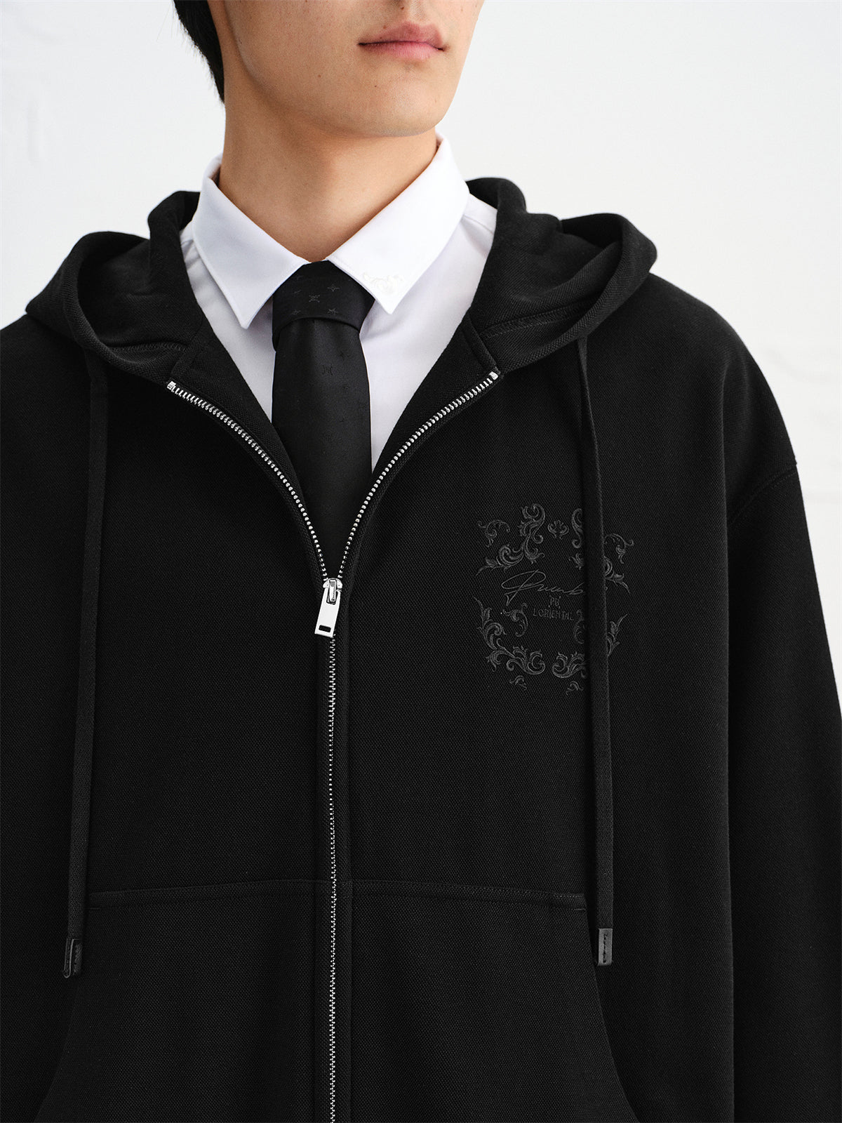 Men's Relaxed Fit Embroidered Hoodie