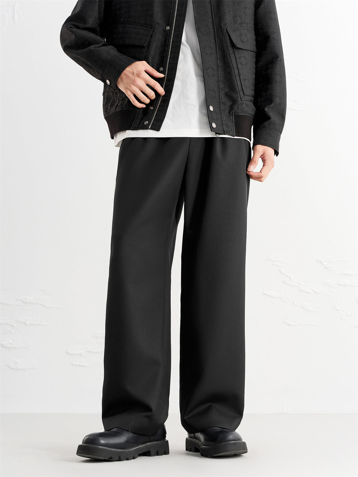 Men's Straight-Leg Textured Suit Pants