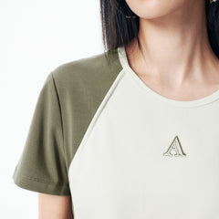 Women's Contrast Slim-Fit Cropped T-Shirt