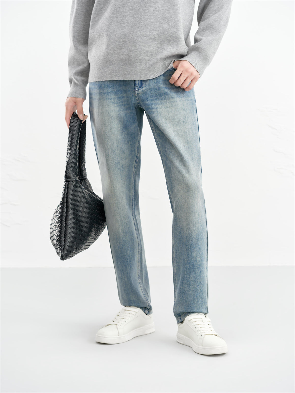 Men's Gradient-Washed Slim-Fit Jeans