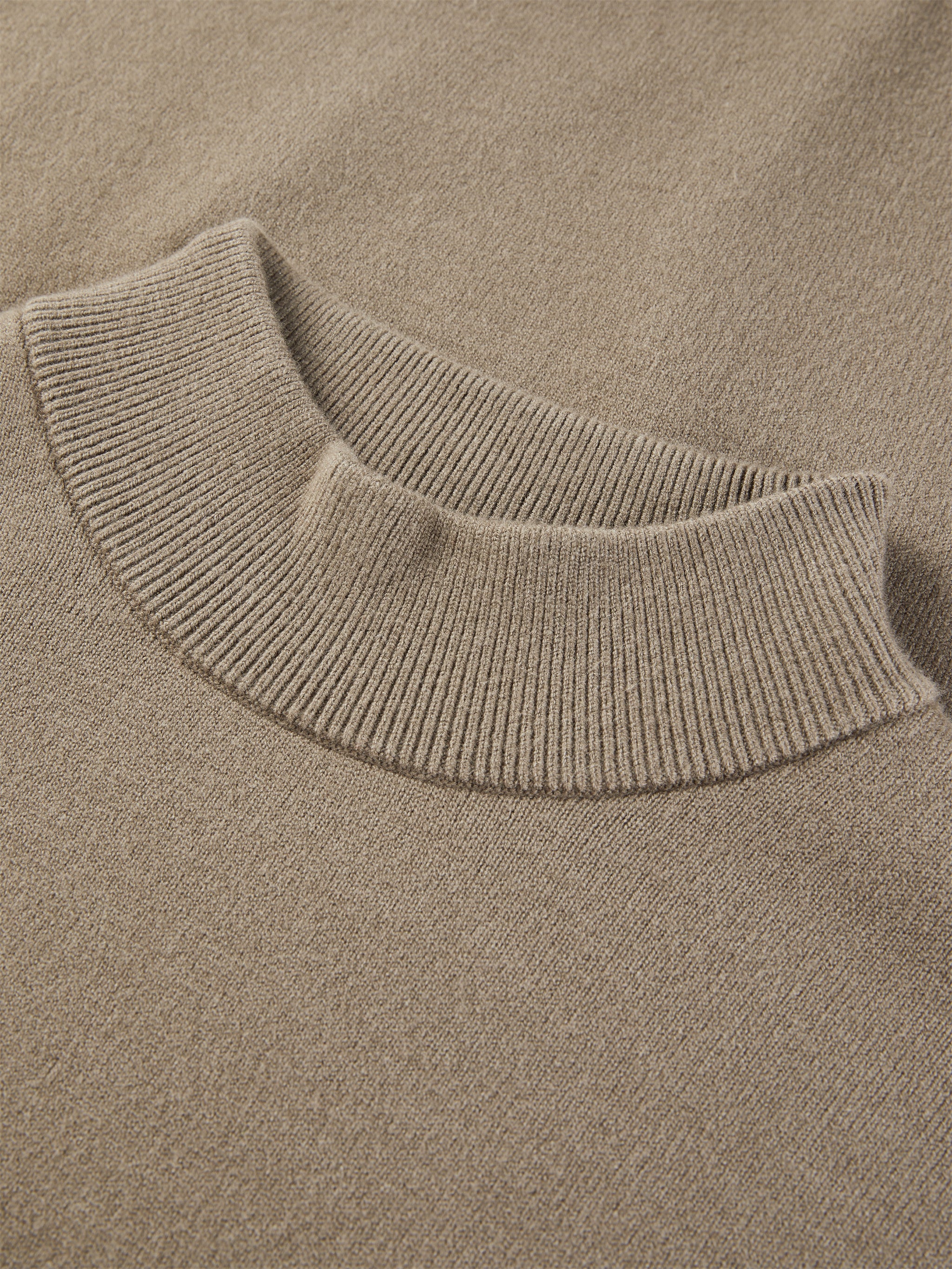 Men's Brown Mock Neck Pullover