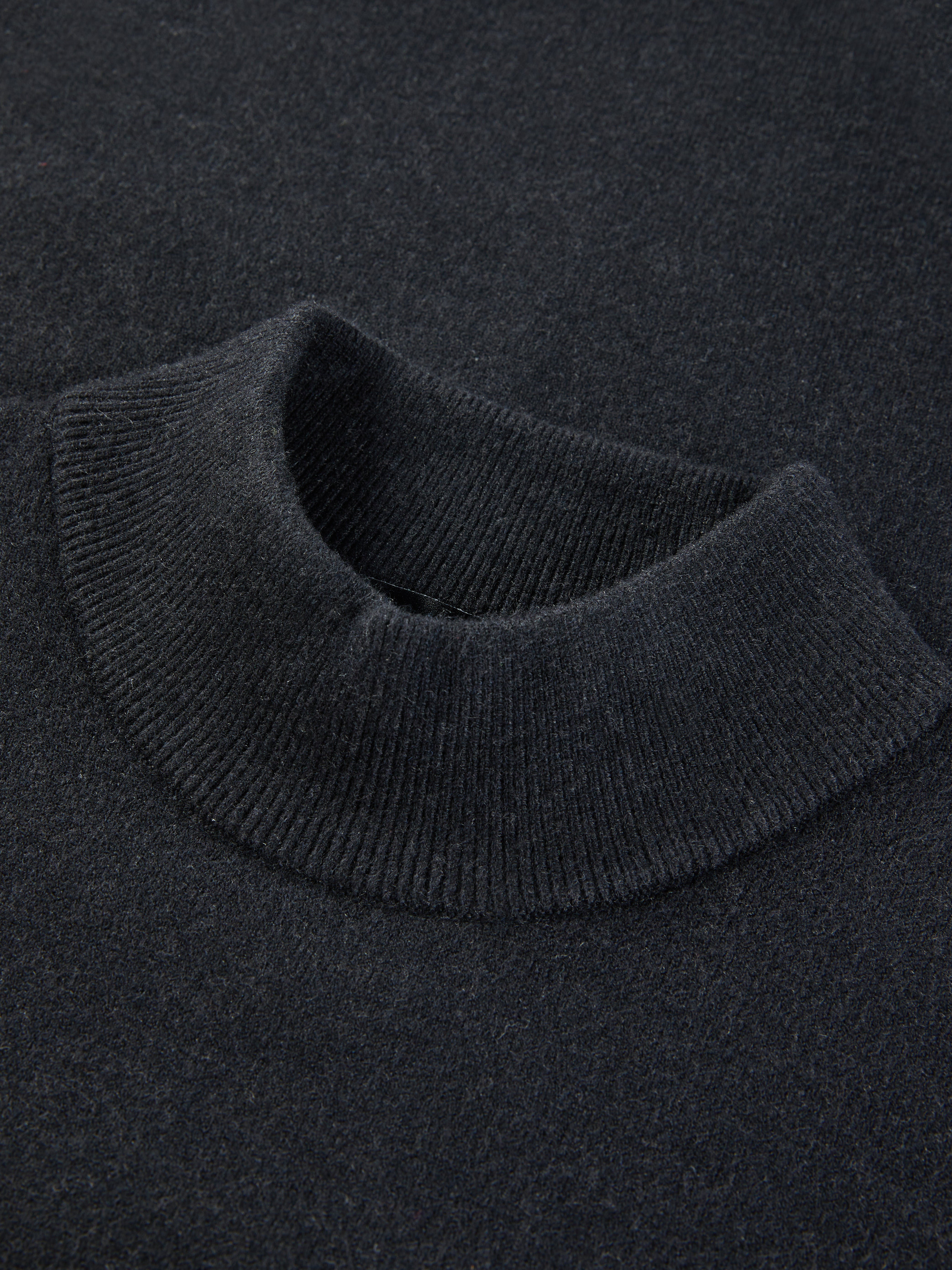 Men's Mock Neck Pullover